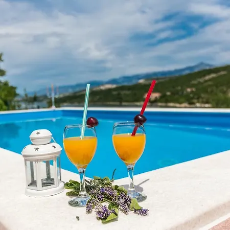 Vacation Uni Obrovac