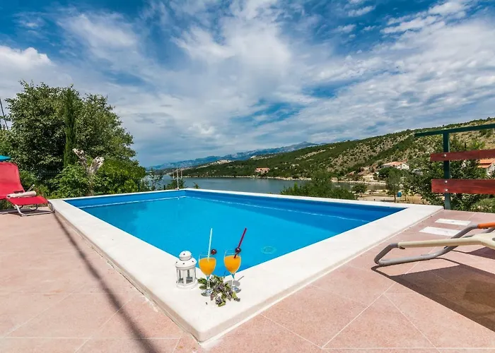 Vacation Uni أوبروفاتش