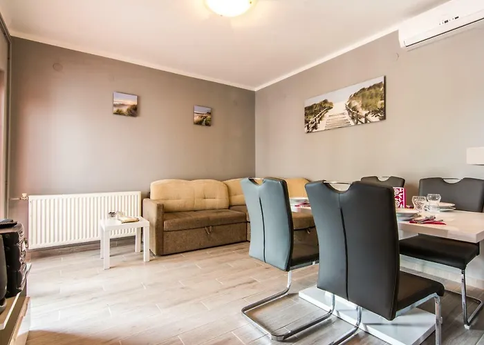 Vacation Uni بيت للعطل