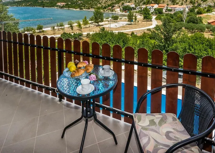 Vacation Uni بيت للعطل *