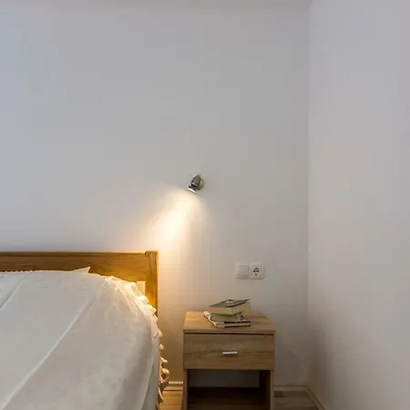 Casa de Férias Vacation Uni Obrovac